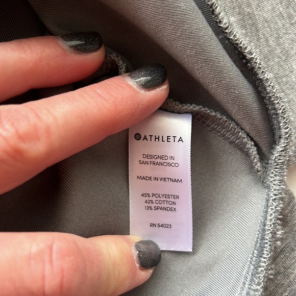 Athleta Sweatshirt/Pullover~Gray~L~Polyester lined - Picture 3 of 4